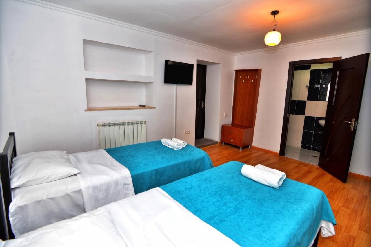 Гостевой дом Hotel Orange Kutaisi Кутаиси