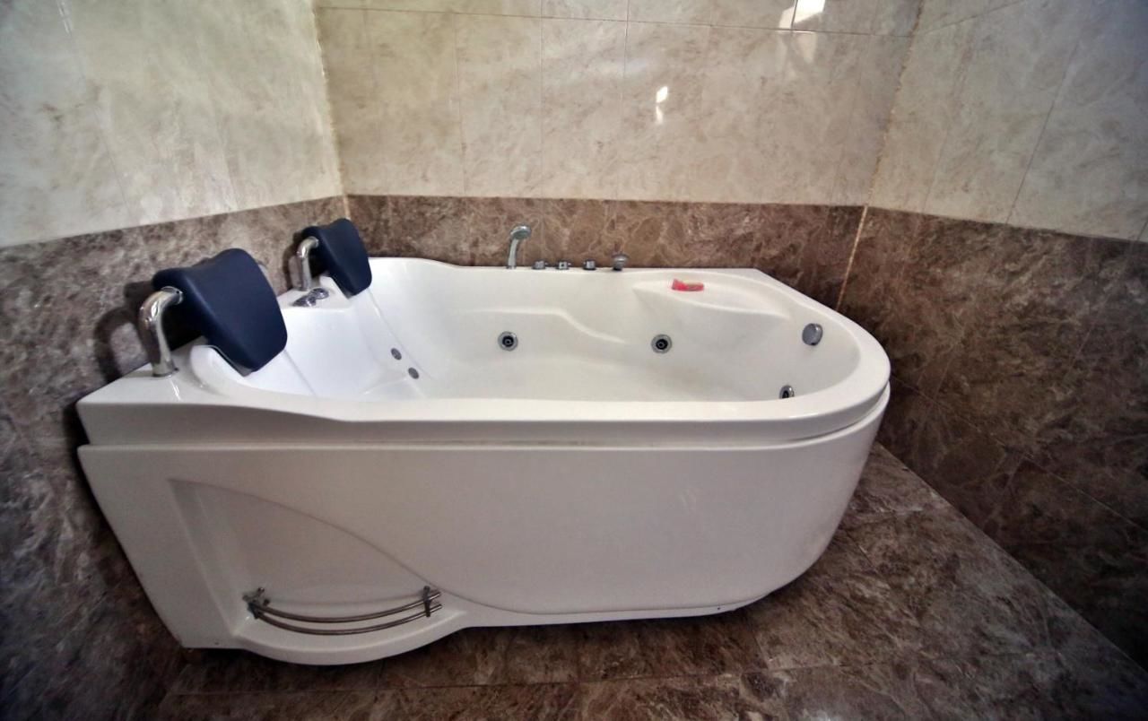 Гостевой дом Hotel Orange Kutaisi Кутаиси-46